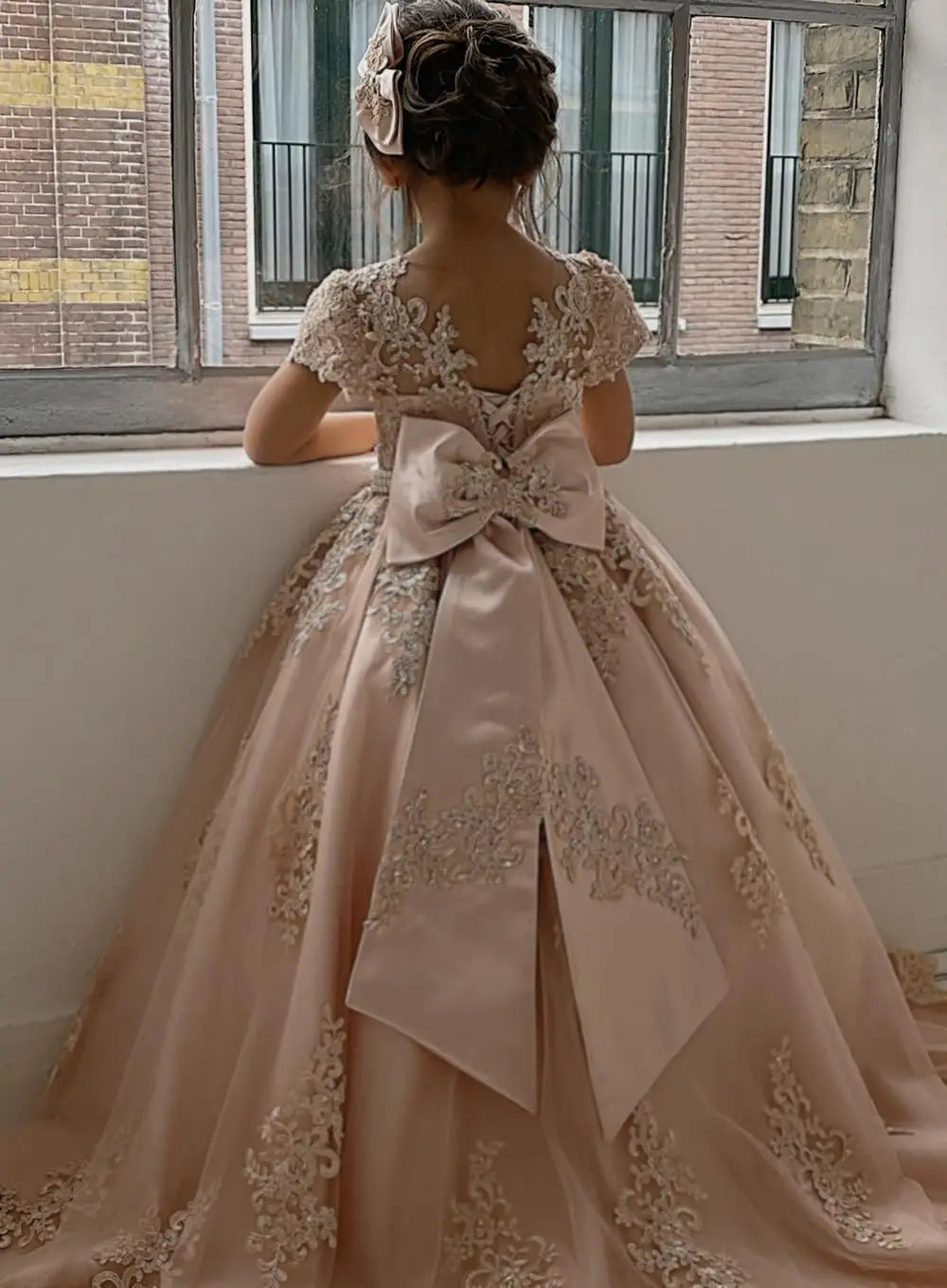 Blumenmädchenkleid für Mädchen zur Hochzeit, Applikationen, Tüll, Festzugskleider, kurze Ärmel, Ballkleid mit Schleife, Prinzessinnenkleid 