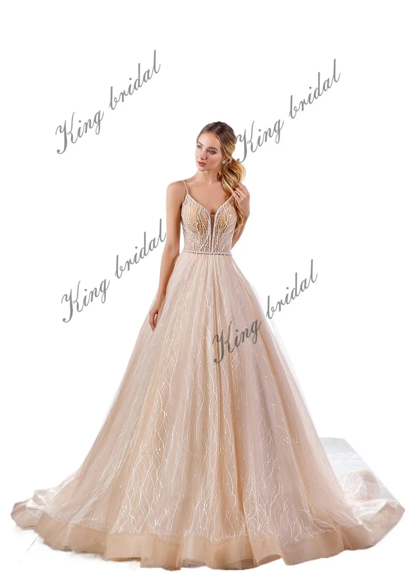 Kristalle besticktes Hochzeitskleid A-Linie Spitze rückenfreies nacktes Brautkleid Individuelle Hochzeitskleider schlichtes Hochzeitskleid 