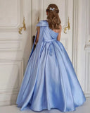 One-Shoulder-Satin-Blumenmädchenkleider, lange Festzugskleider für Mädchen, Ballkleid mit Schleife, Prinzessinnenkleid, Partykleider
