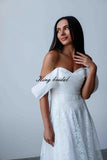 Maßgefertigtes Spitzenhochzeitskleid mit abnehmbarer Organza-Schleppe, schulterfrei, Spitzen-Chantilly-Hochzeitskleid, schlichtes Hochzeitskleid 