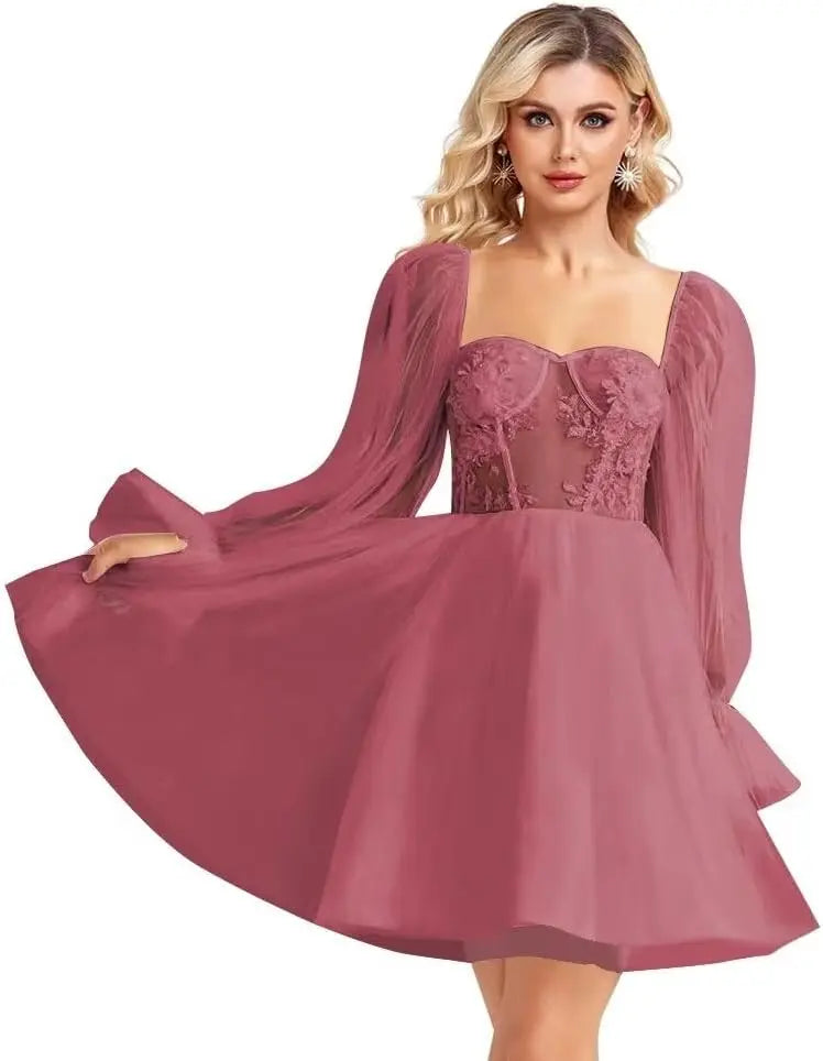 Langärmliges Tüll-Heimkehrkleid, kurzes Brautkleid, herzförmiger Ausschnitt, Spitzenapplikation, Ballkleider für Teenager, Cocktailkleid 
