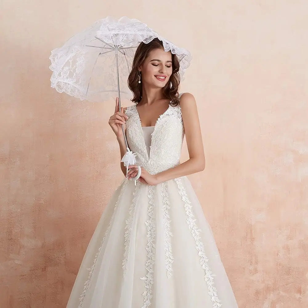 Women's Wedding Dress for Bride Lace Applique Evening Dress V Neck Straps Ball Gowns simple wedding white dress