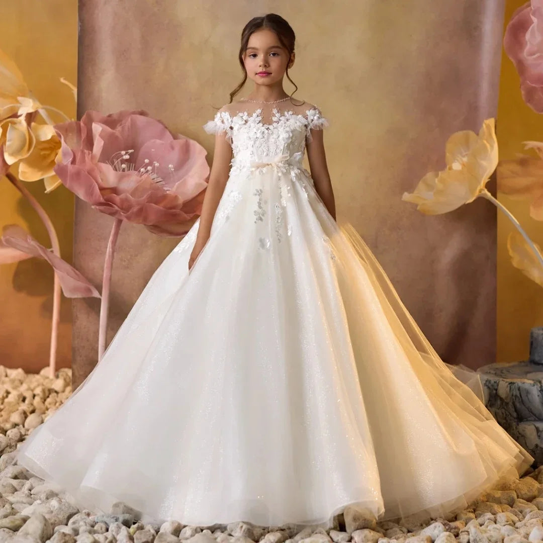 White Tulle Appliques With Trailing Short Sleeve For Wedding Birthday Party Banquet Princess Gown Customized Flower Girl Dresses