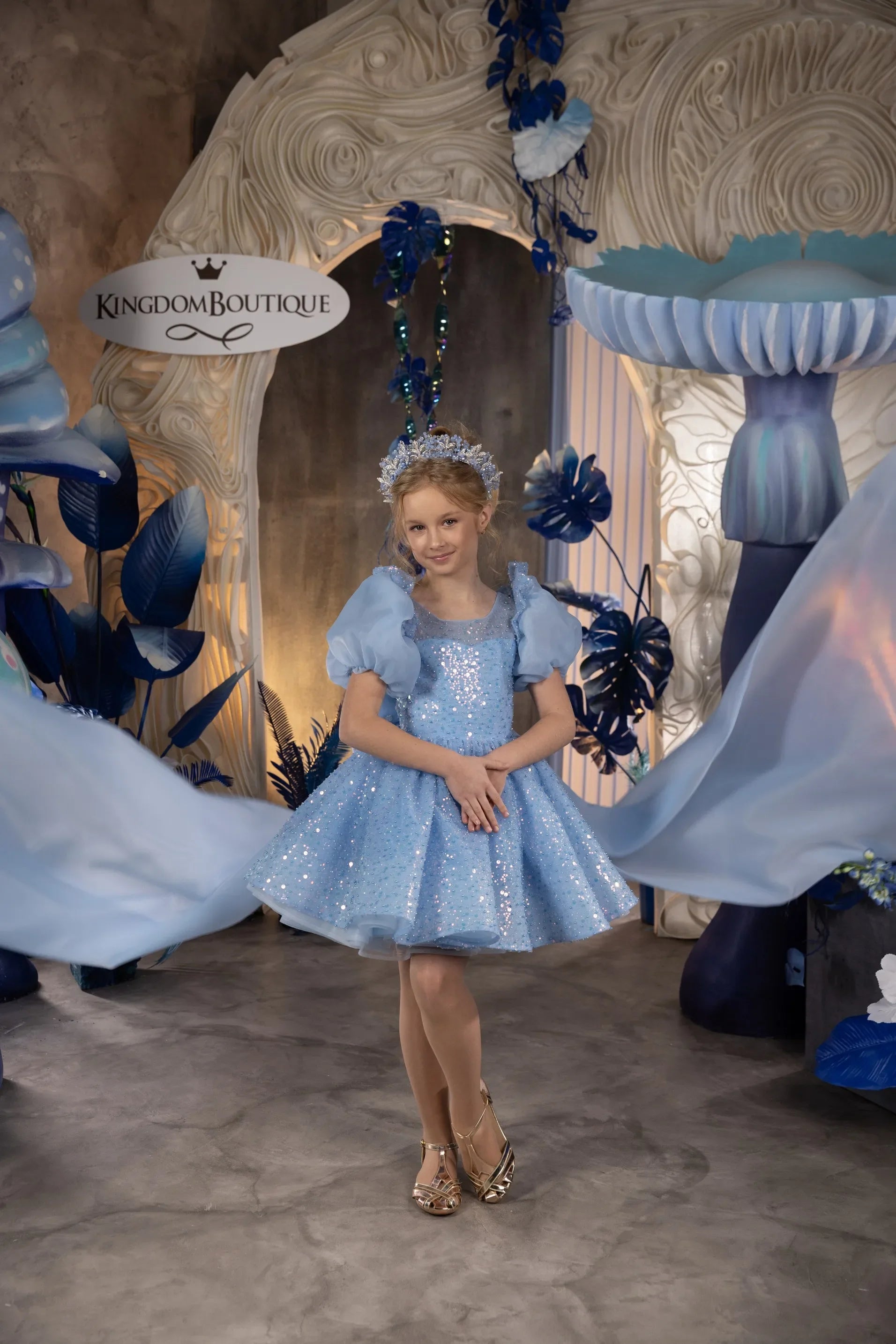 Knee Length Kids Bespoke Occasion Dresss First Holy Communion Gowns Sequins Flower Girl Dresses For Wedding Bow Ribbons