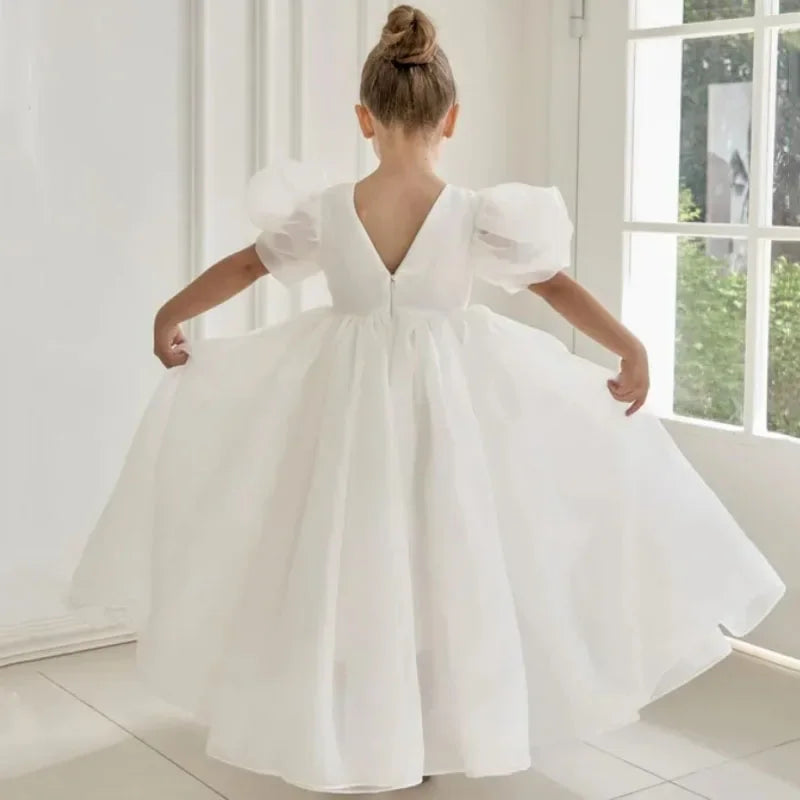 Vestido de princesa de satén blanco liso de manga corta para bodas, fiestas de cumpleaños, banquetes, vestidos de princesa personalizados, vestidos de niña de las flores 