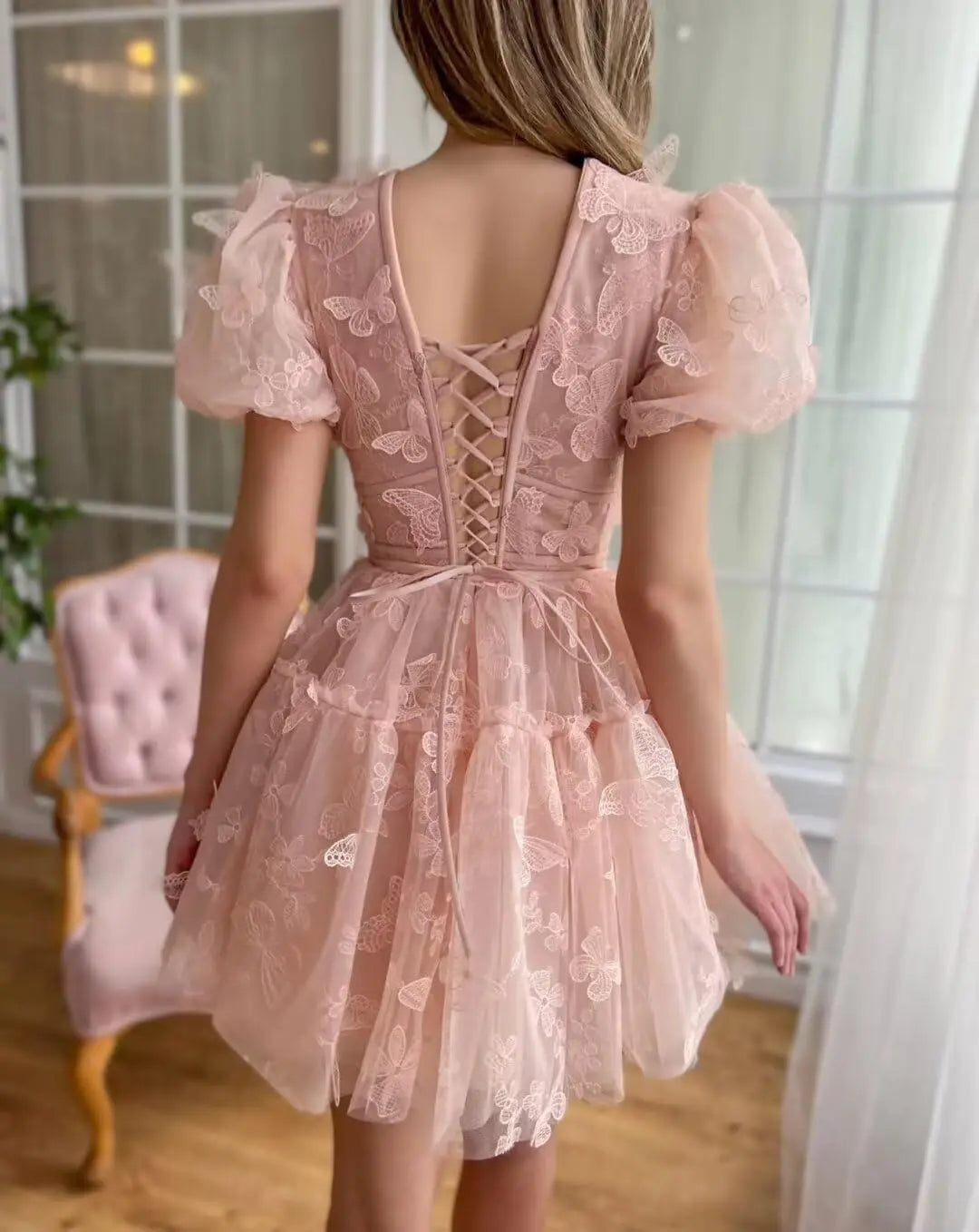 3D Butterfly Tulle Homecoming Dresses for Teens A-Line Short Sleeve Prom Cocktail Dress with Butterfly Appliques