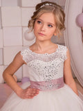 Vestidos de niña de las flores sin mangas con lazo rosa para bodas, cumpleaños, fiestas, banquetes, tul blanco, apliques de encaje de diamantes 