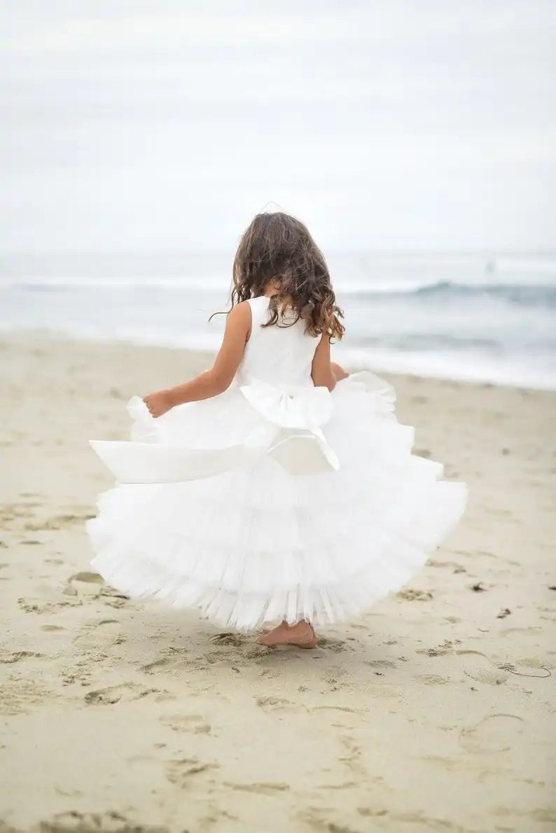 Vestido blanco para niña de flores para bebés, niñas y niñas, top sin mangas de satén y tul en capas con lazo grande en la espalda, vestido dulce 