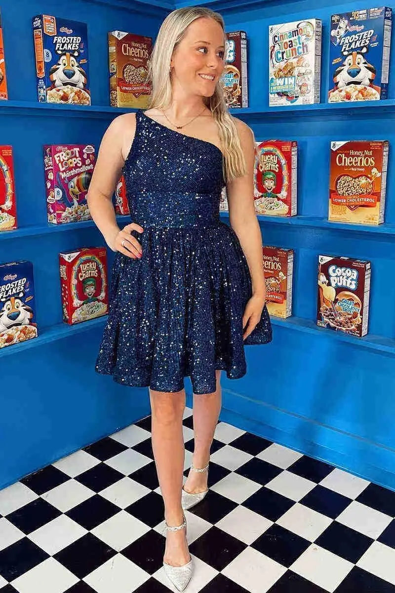 Vestido de fiesta corto con lentejuelas y un hombro brillante para mujeres y niñas. 