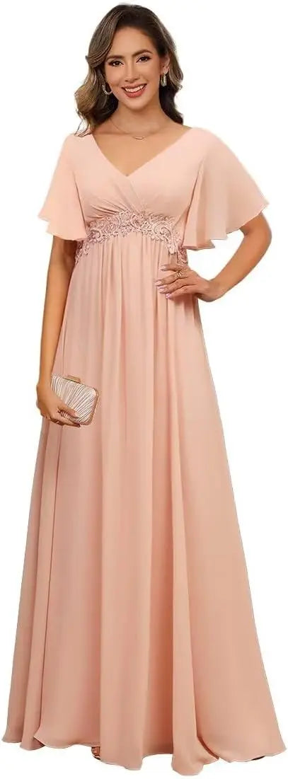 Plus Size Short Sleeves Mother of The Bride Dresses for Curvy Women V Neck Formal Dresses with Pockets Bridesmaid Dress Gowns