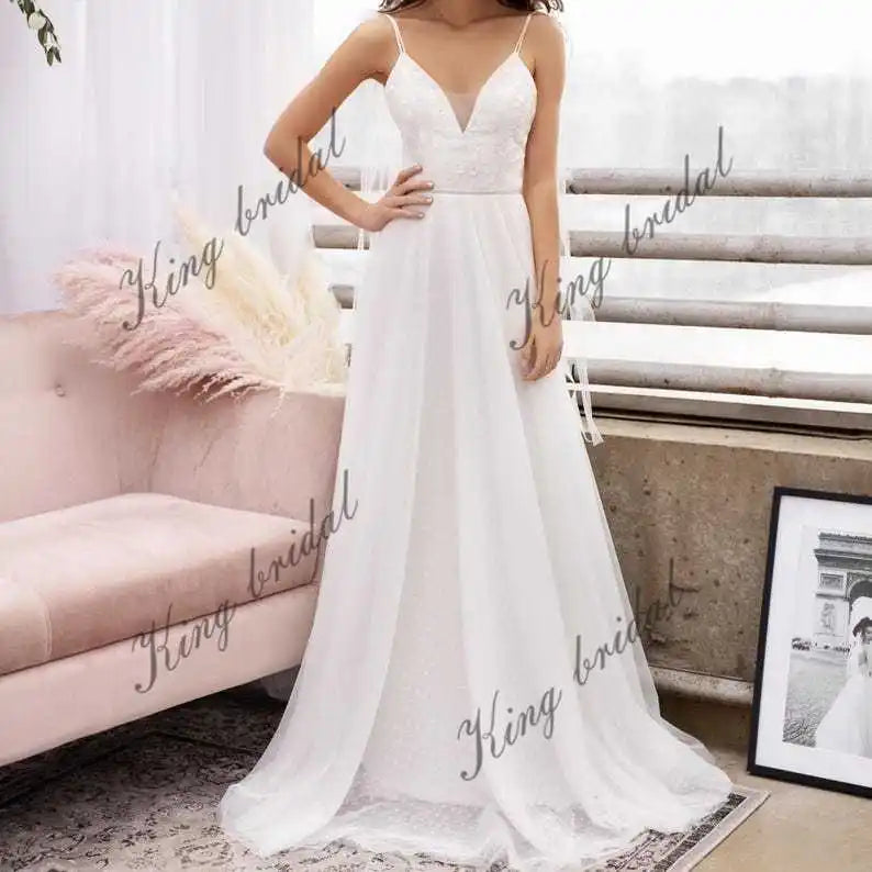 V neck spaghetti straps Engagement dress Simple wedding gown Tulle wedding dresses A line Elegant Backless wedding dress