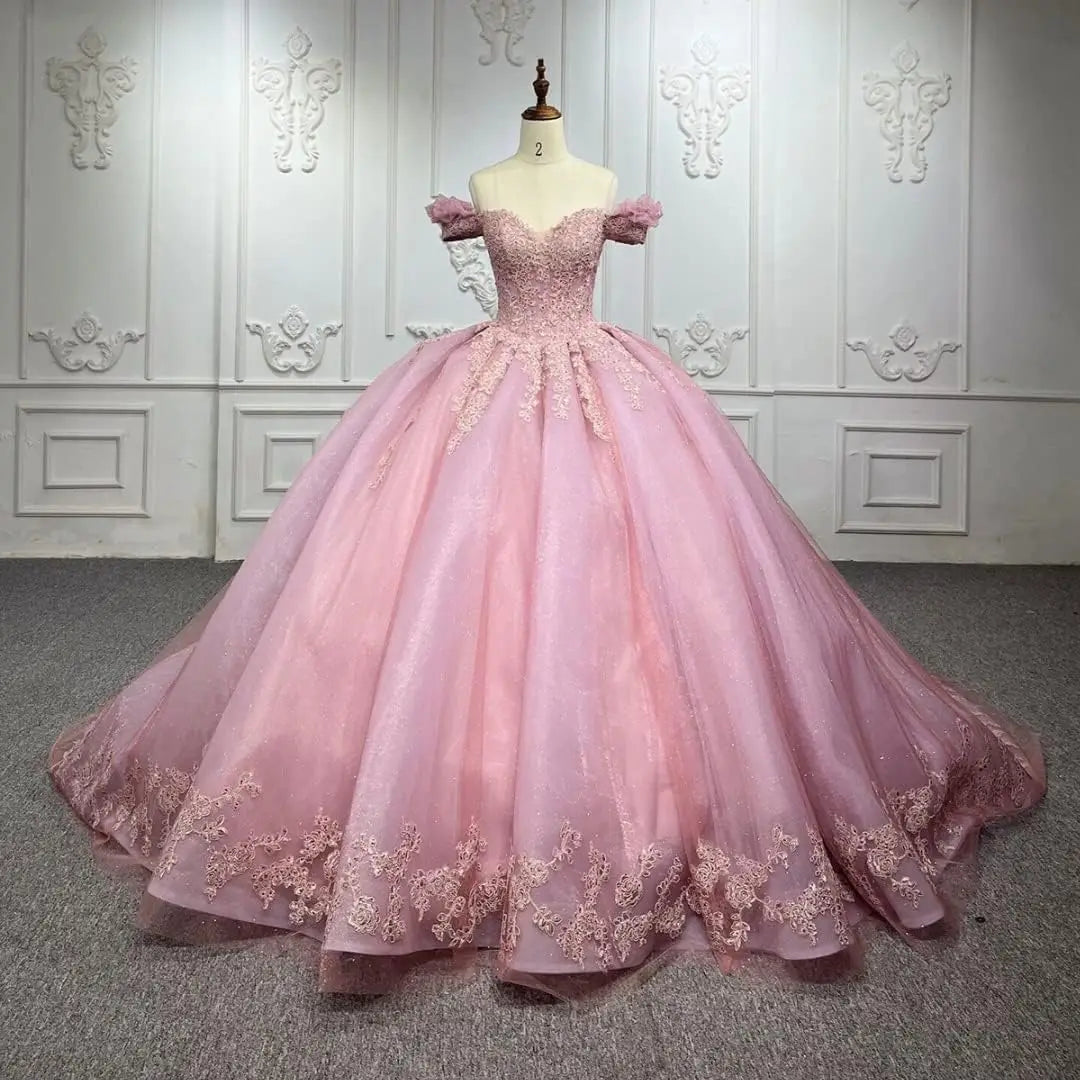 Princess Off Shoulder Sweet 15 16 Quinceanera Dresses Lace Puffy Prom Gowns Long Birthday Ball Gowns with Train