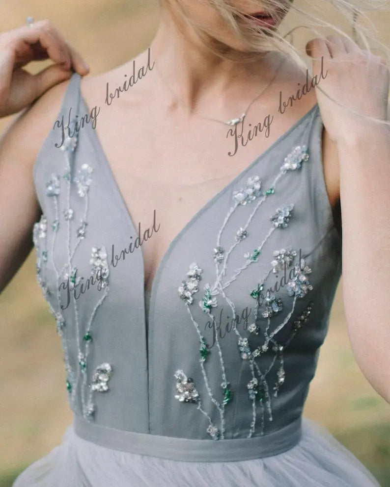 Blaues und graues Tüll-Hochzeitskleid Spaghettiträger Brautkleider Fee Hochzeitskleid Prinzessin Boho Brautkleid 