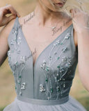 Blaues und graues Tüll-Hochzeitskleid Spaghettiträger Brautkleider Fee Hochzeitskleid Prinzessin Boho Brautkleid 