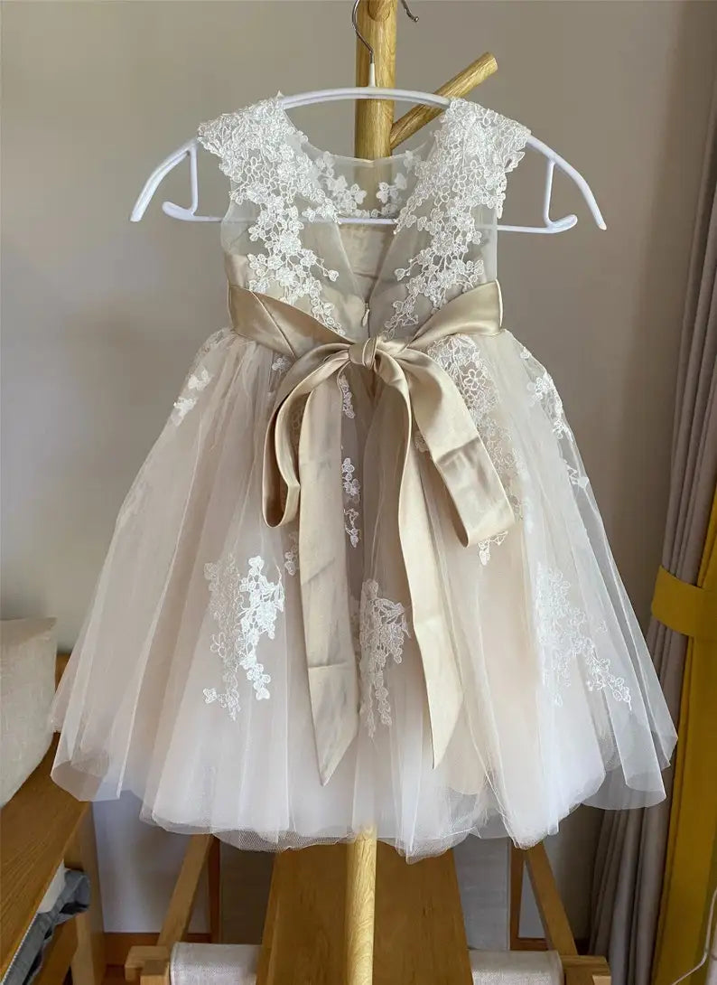 Vestidos de niña de flores de tul con encaje para bodas, vestido de niña de cumpleaños con ilusión y apliques de encaje, vestido de princesa con tutú para niñas de concurso 