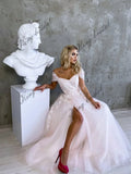 Vestido de novia de tul ruborizado con encaje floral marfil Vestido de baile de hadas rosa Vestido de novia de corsé de línea A único personalizado con abertura alta 