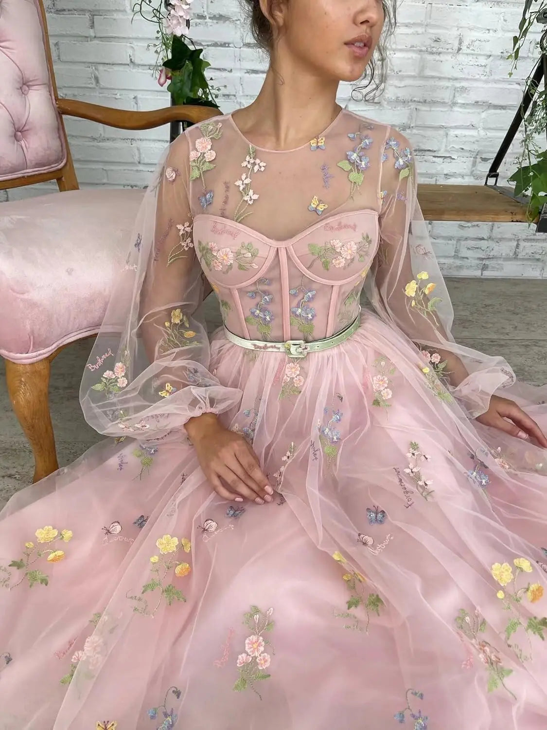 Women's Puffy Sleeve Tulle Prom Dresses Flower Embroidery Long Formal Evening Party Gowns with Pockets