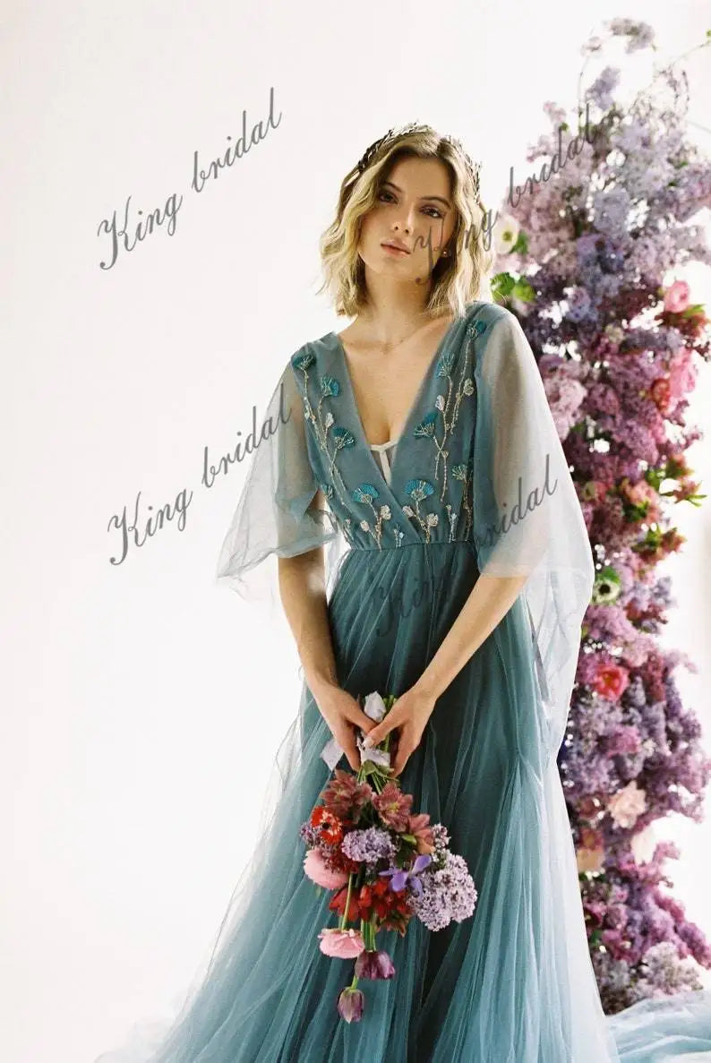 Angel sleeve bridal dress wedding gown Airy embroidered bridal dress V-neck applique ball gown prom dresses  party dress