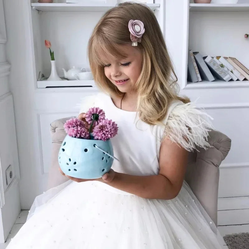 White Tulle Pearls With Bow Feather Sleeveless For Wedding Birthday Party Holy Communion Gowns Customized Flower Girl Dresses