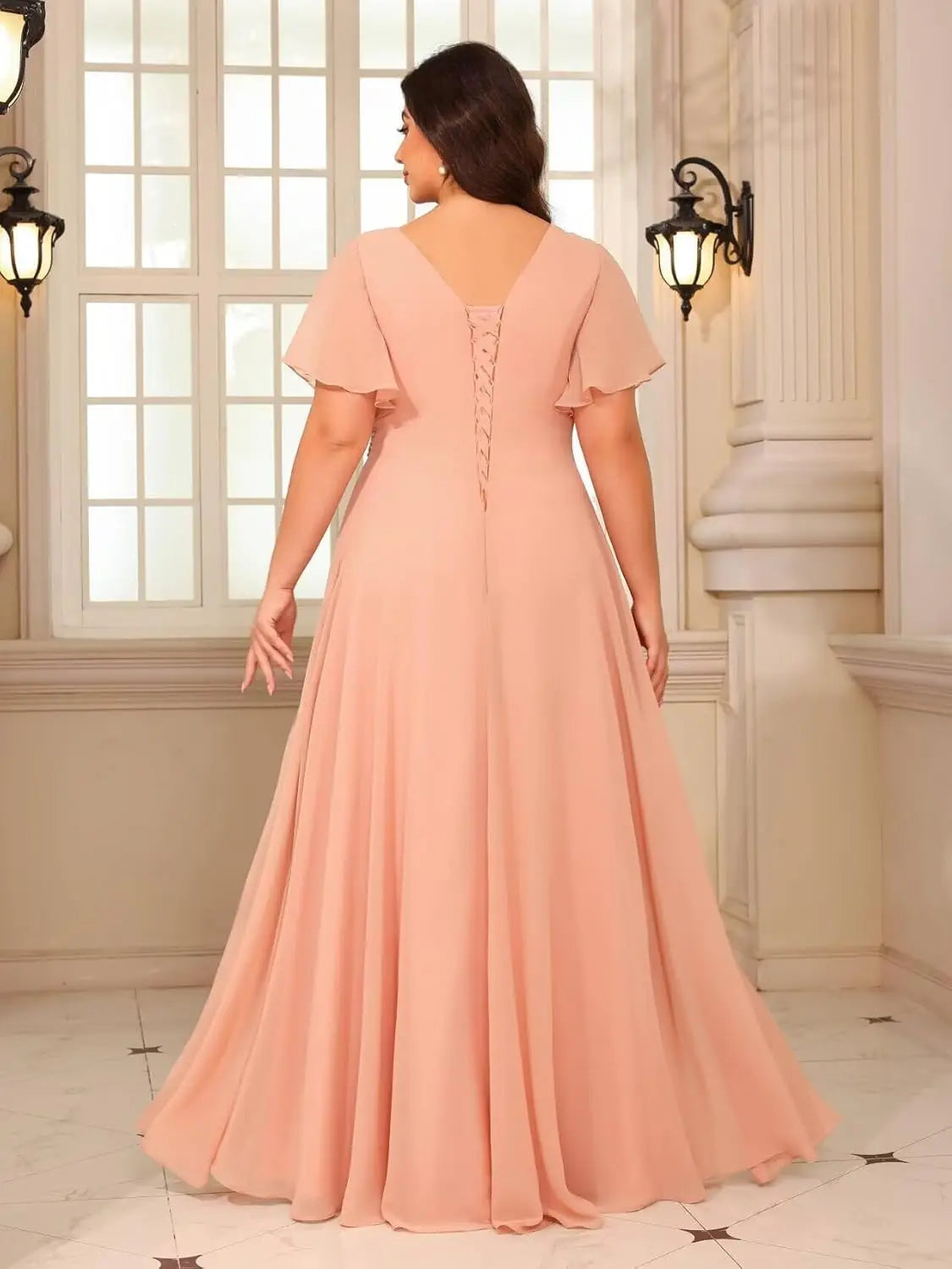 Plus Size Short Sleeves Mother of The Bride Dresses for Curvy Women V Neck Formal Dresses with Pockets Bridesmaid Dress Gowns