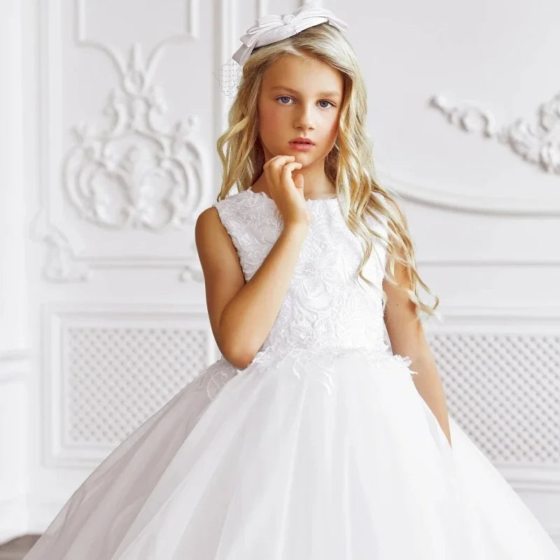 Birthday Party Prom Banquet Princess Gowns Flower Girl Dresses White Embroidery Appliques With Trailing Sleeveless For Wedding