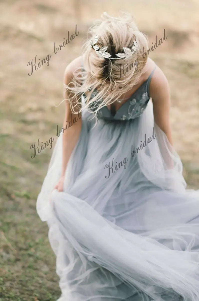Blaues und graues Tüll-Hochzeitskleid Spaghettiträger Brautkleider Fee Hochzeitskleid Prinzessin Boho Brautkleid 