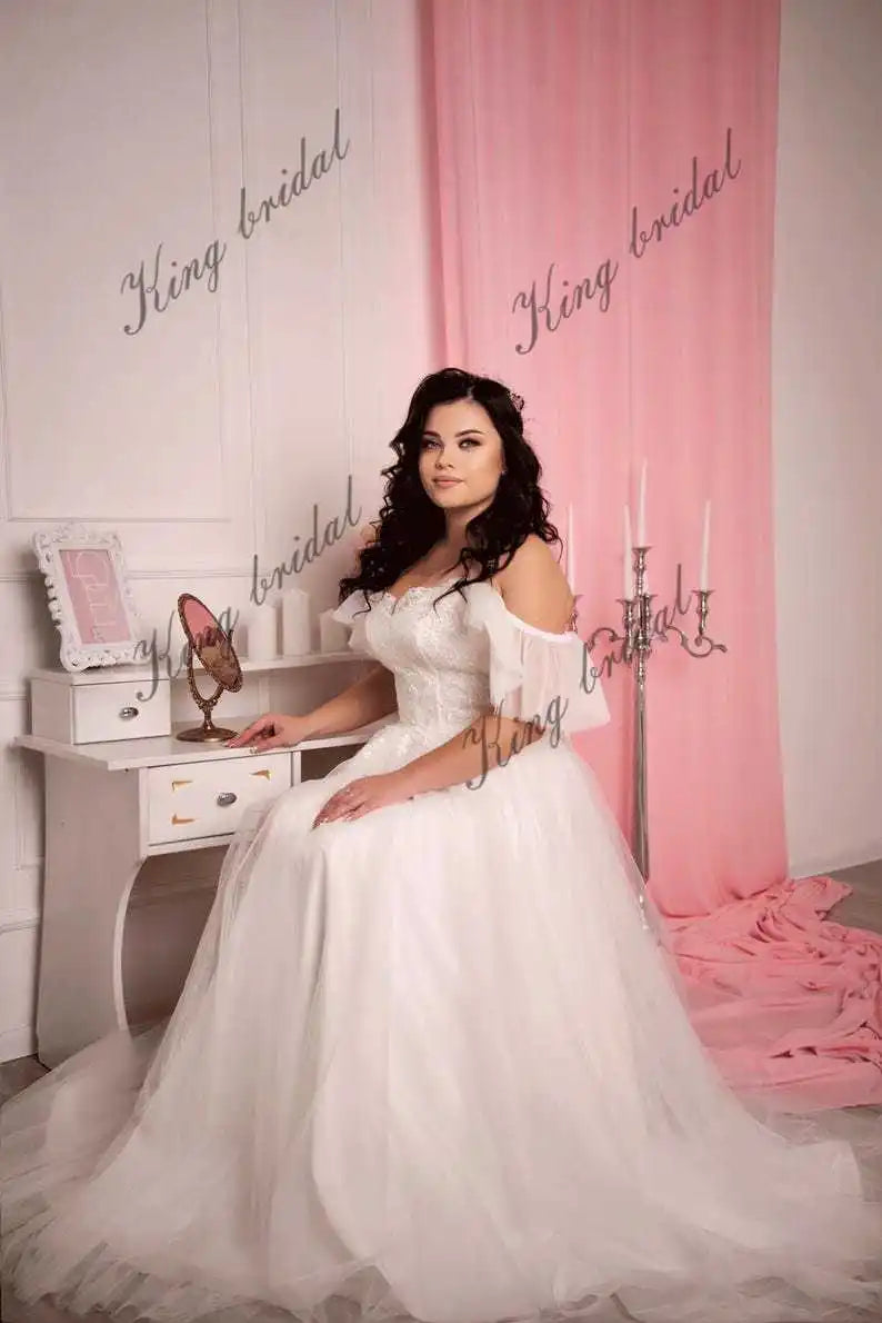 Elfenbeinfarbenes Tüll-A-Linien-Boho-Hochzeitskleid Modernes Korsett-Brautballkleid Individuelle einzigartige Strandhochzeitskleider für Frauen 2025 Braut 