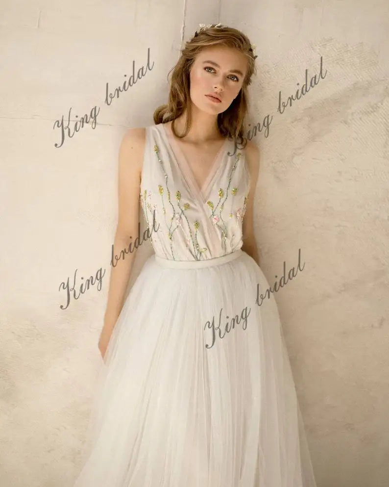 Vestido de novia sin mangas color marfil, vestido de novia con escote en V, vestido de novia de tul, vestido de novia sencillo con espalda abierta, vestido de novia para la playa 
