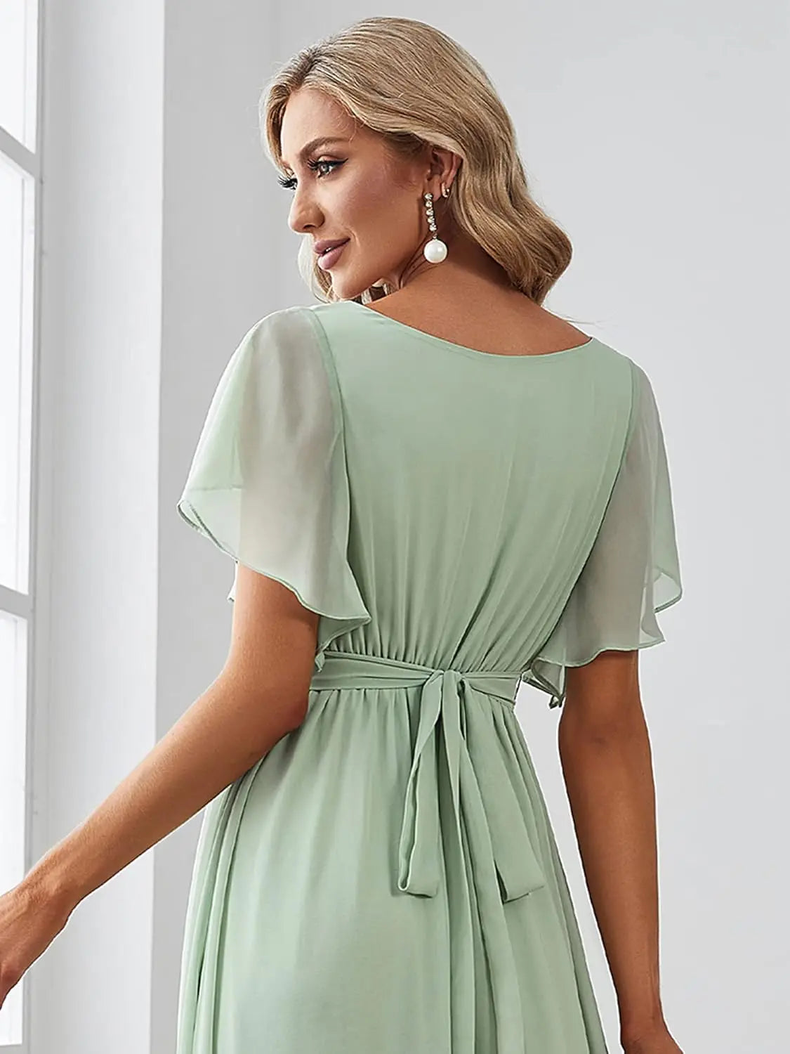 Vestido de dama de honor para mujer, escote en V, mangas con volantes, busto fruncido, largo hasta el suelo, de gasa, vestido formal para invitada de boda. 