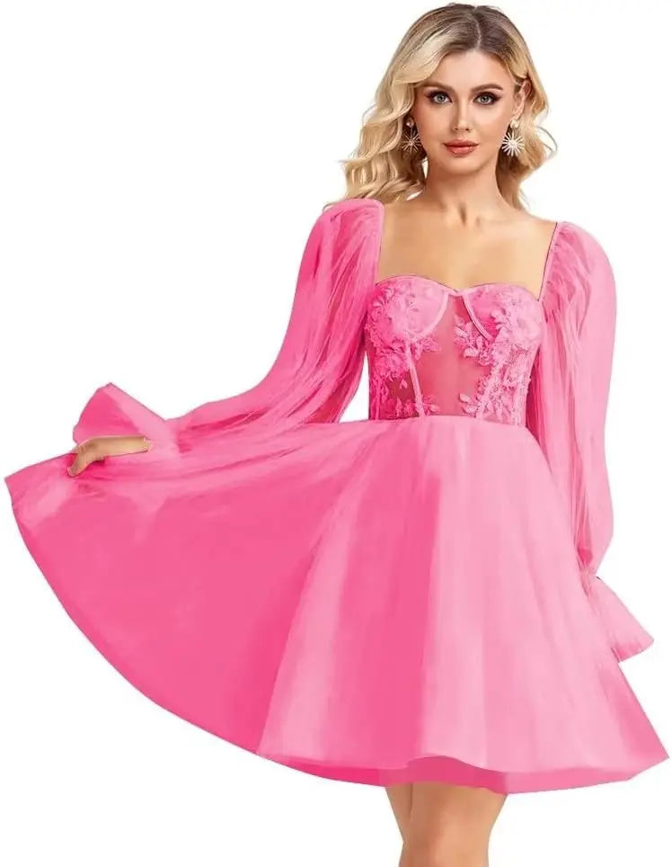 Langärmliges Tüll-Heimkehrkleid, kurzes Brautkleid, herzförmiger Ausschnitt, Spitzenapplikation, Ballkleider für Teenager, Cocktailkleid 