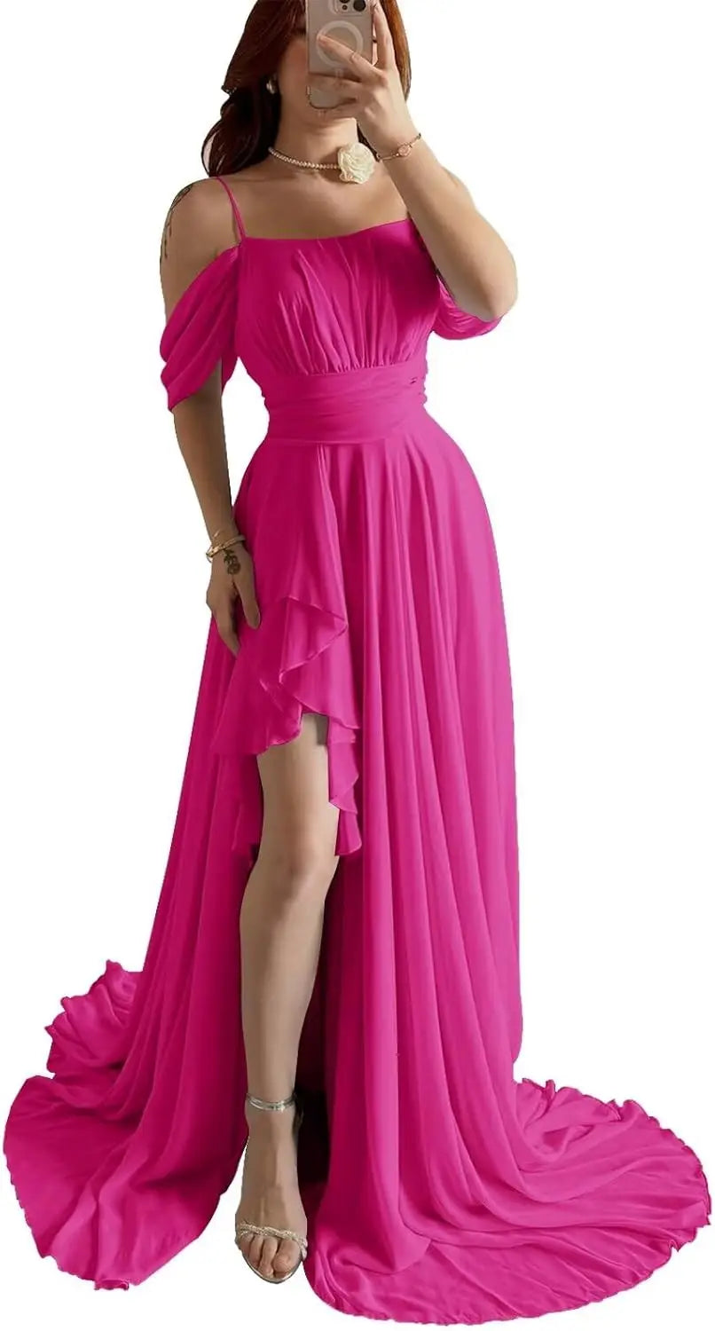 Elegantes schulterfreies Chiffon-Ballkleid für Brautjungfern mit Schlitz, lang, A-Linie, plissierte Rüschen, formelles Abendkleid für Damen 