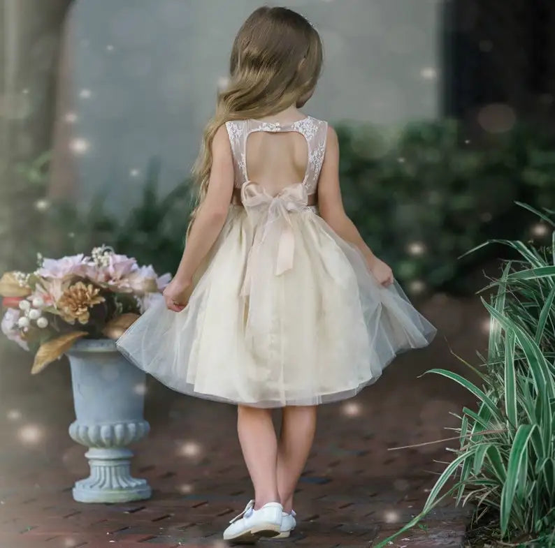 Kleinkinderkleider Spitze Blumenmädchenkleider Tüll rustikales Blumenmädchenkleid Besonderer Anlass Babykleid Champagner Blumenmädchenkleid 