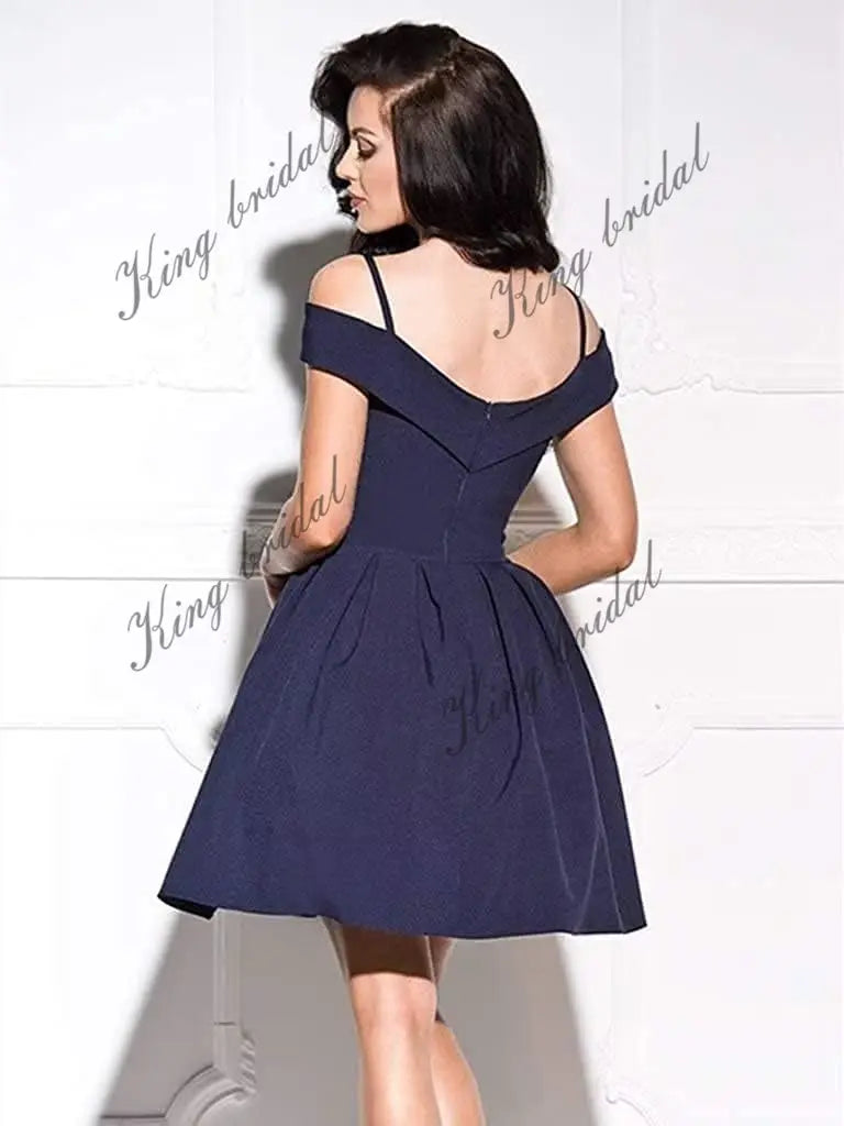 Vestidos cortos con hombros descubiertos para adolescentes (2025), vestido de fiesta con tirantes finos y bolsillos, vestido de dama de honor para fiesta de bodas. 