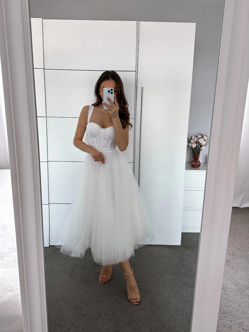 Tulle Tea-Length Prom Dresses High Quality Sweetheart Spaghetti Straps Party & Vacation Wear Elegant Plain A-line Evening Gowns