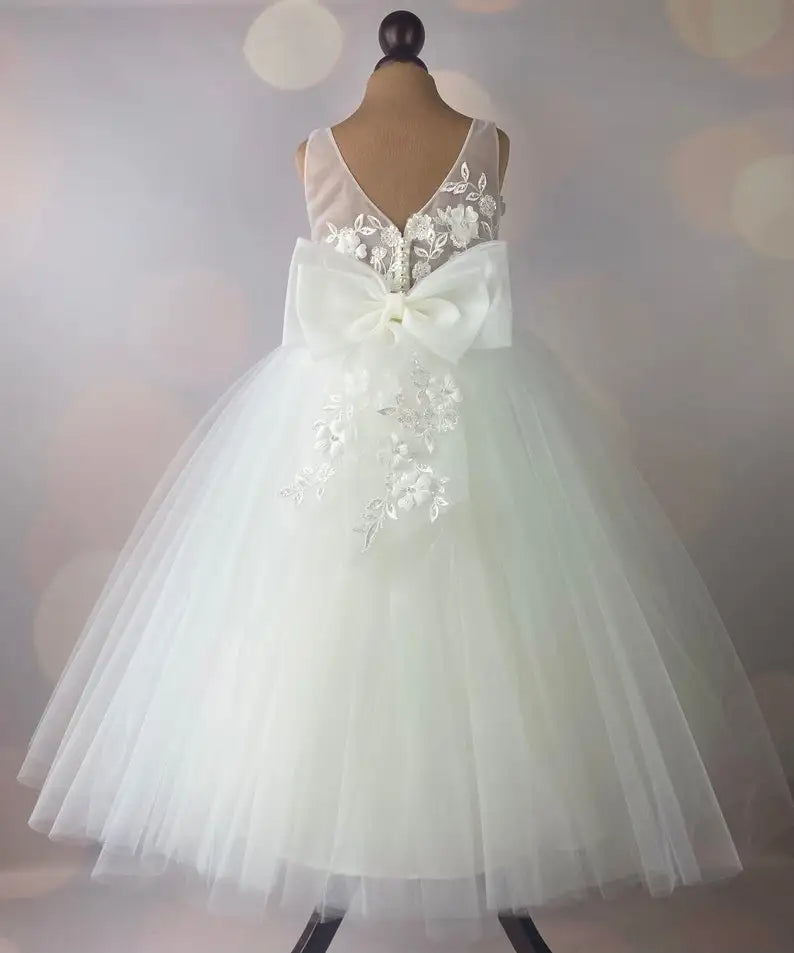 Blumenmädchenkleid elfenbein, Bodenlänge, Volle Länge, Erstkommunionkleid, Babykleid, Spitzenkleid, Hochzeitsprinzessinnenkleid 