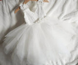 Vestido de princesa con tutú blanco marfil, rosa melocotón y encaje champán. Ideal para niñas de las flores, cumpleaños y fiestas. 