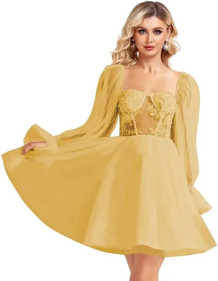 Langärmliges Tüll-Heimkehrkleid, kurzes Brautkleid, herzförmiger Ausschnitt, Spitzenapplikation, Ballkleider für Teenager, Cocktailkleid 