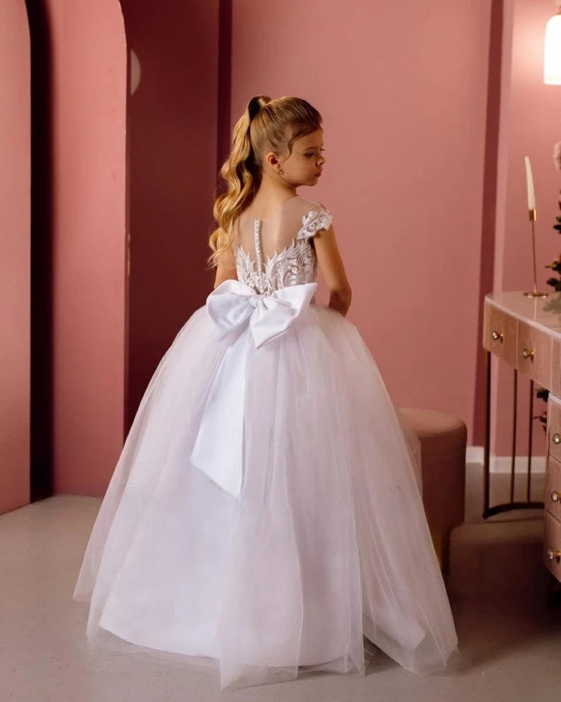 Lace flower girl dress for weddings Holy communion dress Tulle Long girl dresses with bow Junior bridesmaid Baby princess dress