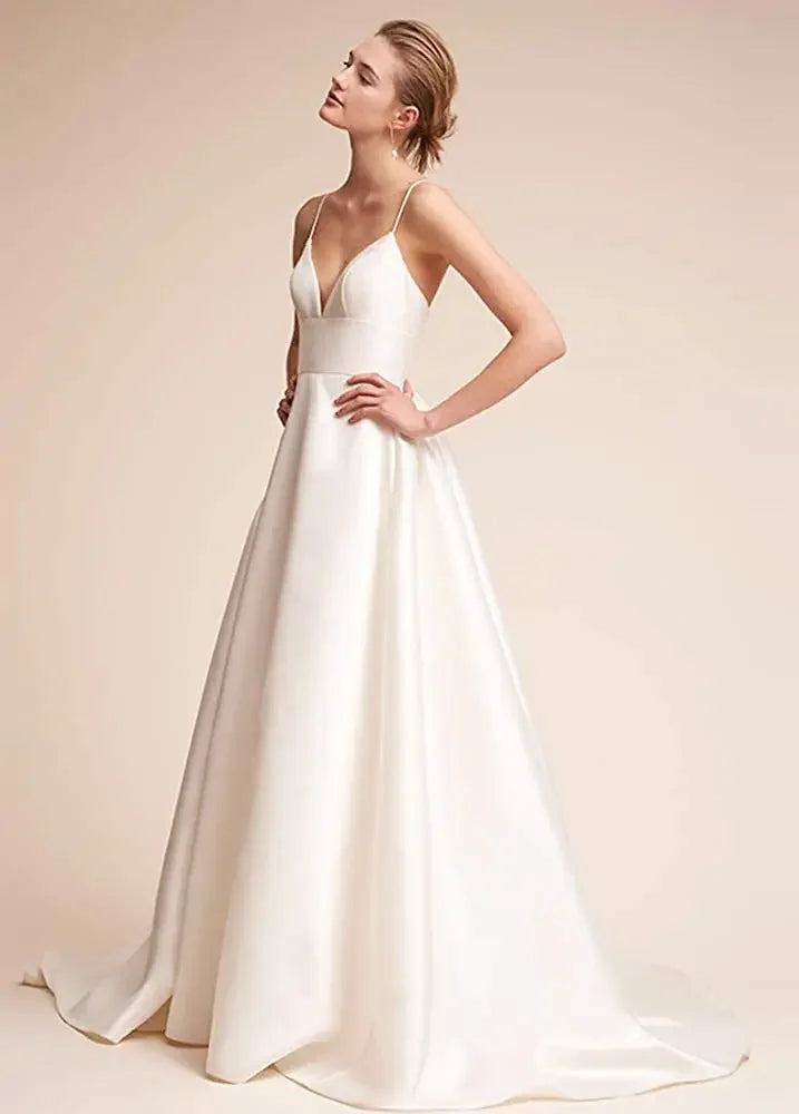 Women's Straps Backless Long Dresses Satin Sleeveless Train Homecoming Prom Evening Party Gowns with Pockets bridal dress