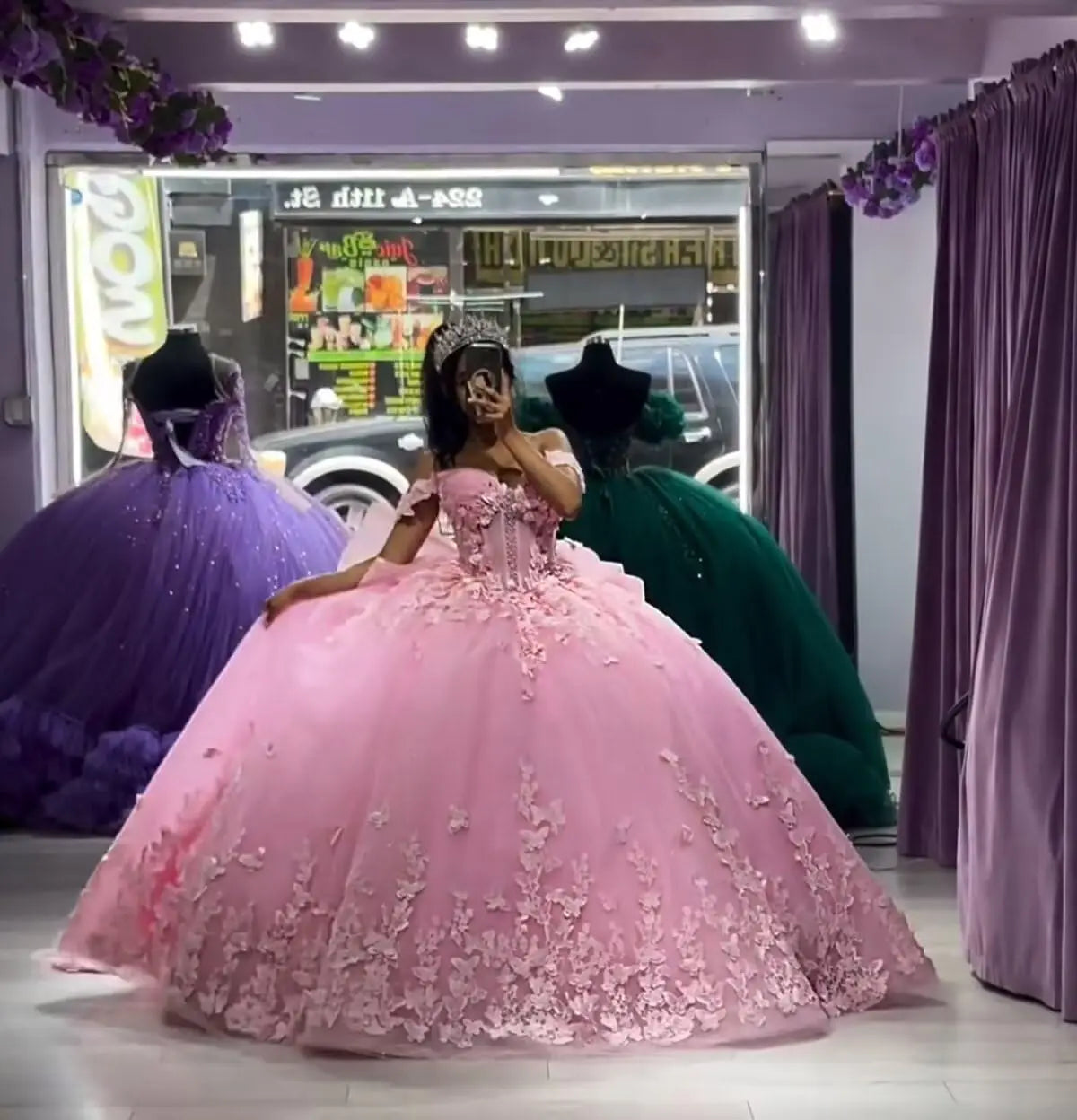 3D Butterfly Quinceanera Dresses Ball Gown Off Shoulder Sweet 15 16 Dresses Sparkly Tulle Beaded Party Gown party dress