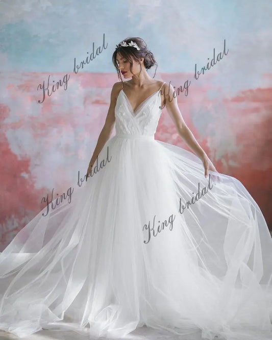 Off white Tüll Brautkleider handbesticktes Brautkleid Volles Brautkleid Spaghettiträger schlichtes Brautkleid 