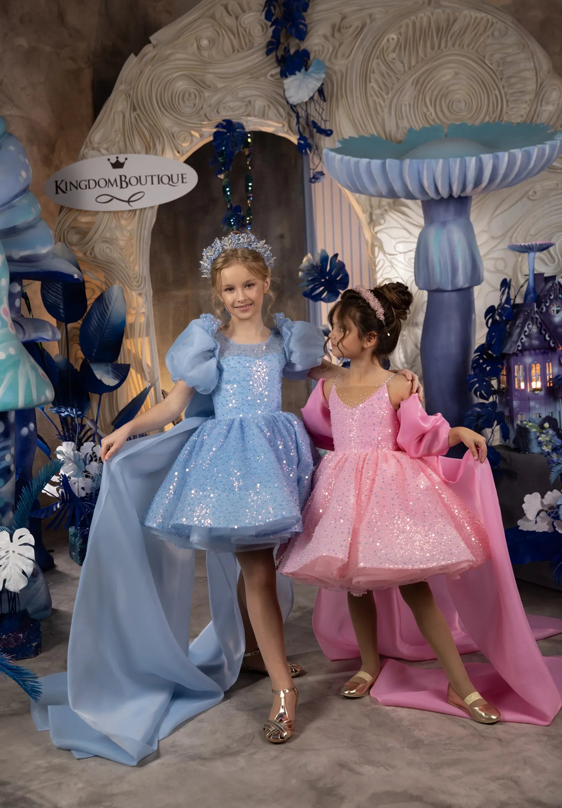 Knee Length Kids Bespoke Occasion Dresss First Holy Communion Gowns Sequins Flower Girl Dresses For Wedding Bow Ribbons