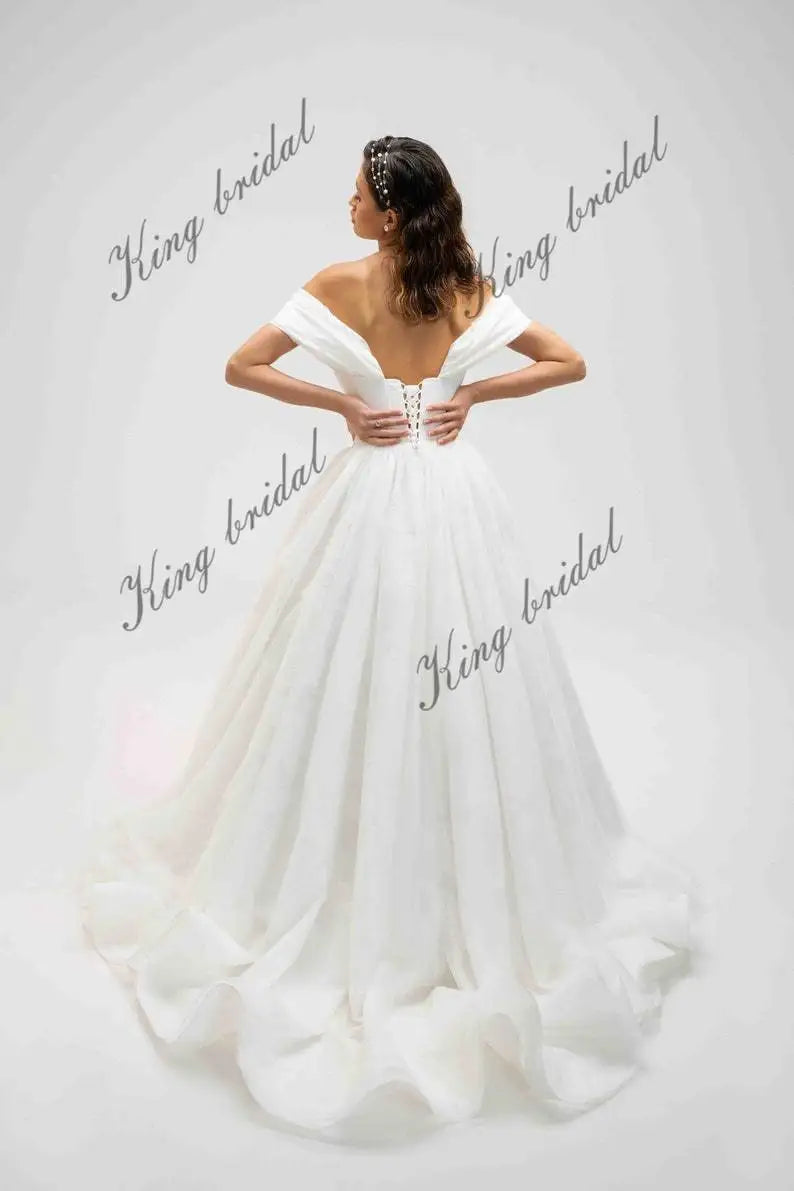 Benutzerdefinierte Blume Organza Brautkleid TÜLL HOCHZEITSKLEID Boho Träger Brautkleider Sweetheart Brautkleider A Linie Brautkleid 