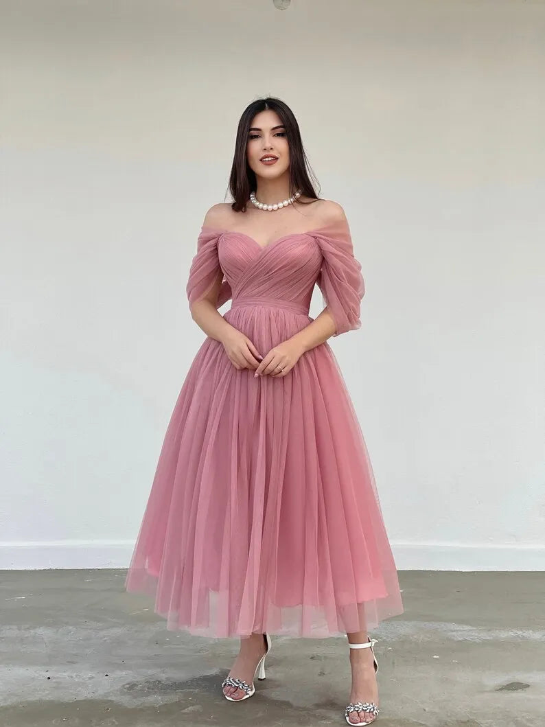 Tulle Sweetheart A-line Evening Dresses Off the Shoulder Tea-Length Formal Dress With Pleats & Bow Elegant Lace Up Prom Gowns