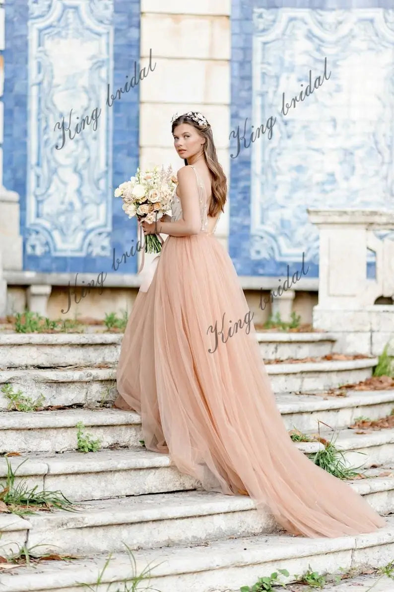 Open back wedding dress Hand embroidered V-neck wedding dresses bohemian bridal gowns bride evening prom gown