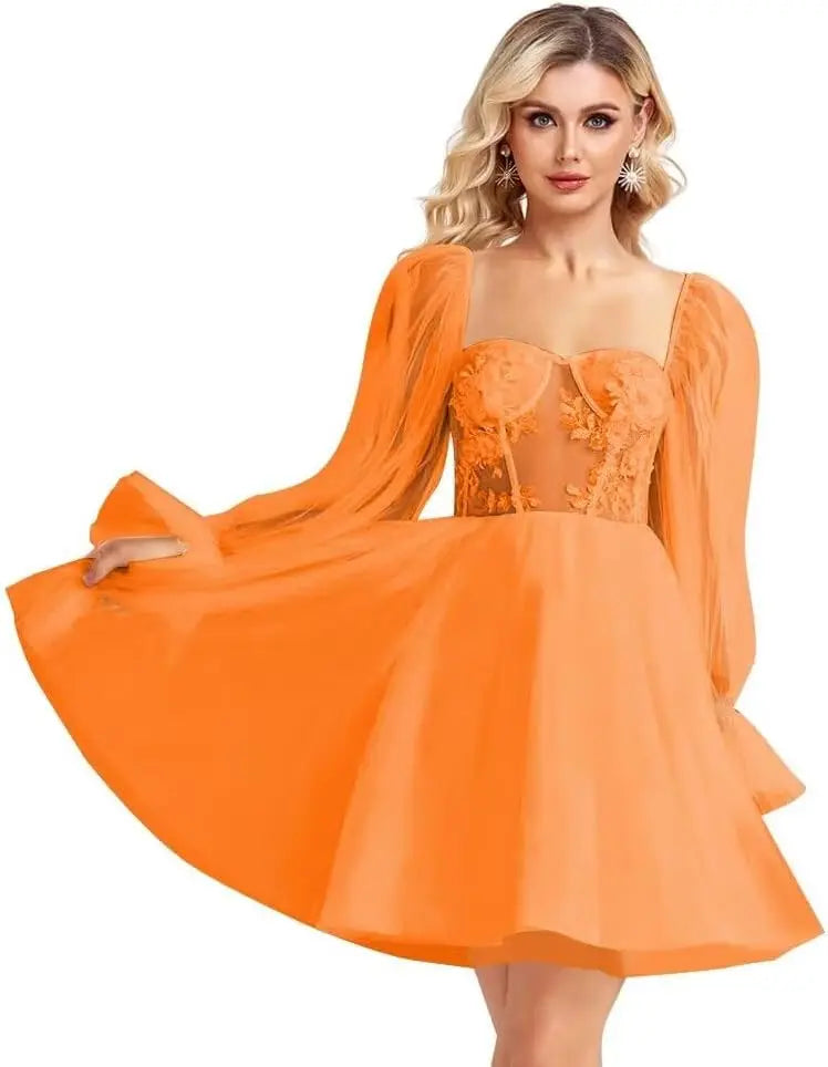 Langärmliges Tüll-Heimkehrkleid, kurzes Brautkleid, herzförmiger Ausschnitt, Spitzenapplikation, Ballkleider für Teenager, Cocktailkleid 