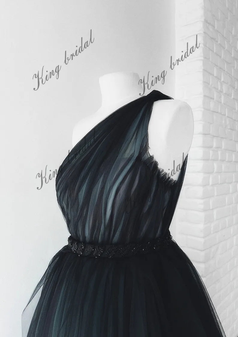 Black wedding dress Full black ash blue bridal gown Gothic wedding dress Tulle Beaded fantasy ball gown simple bridal gowns