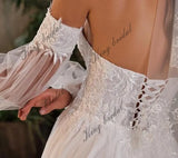 Vestido de novia de corte A con hombros descubiertos, mangas bohemias desmontables, corsé drapeado con cuentas, falda de tul en capas, vestido de novia personalizado 