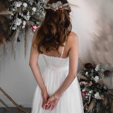 A-Line Tulle Spaghetti Straps Wedding Dresses With Lace Appliques