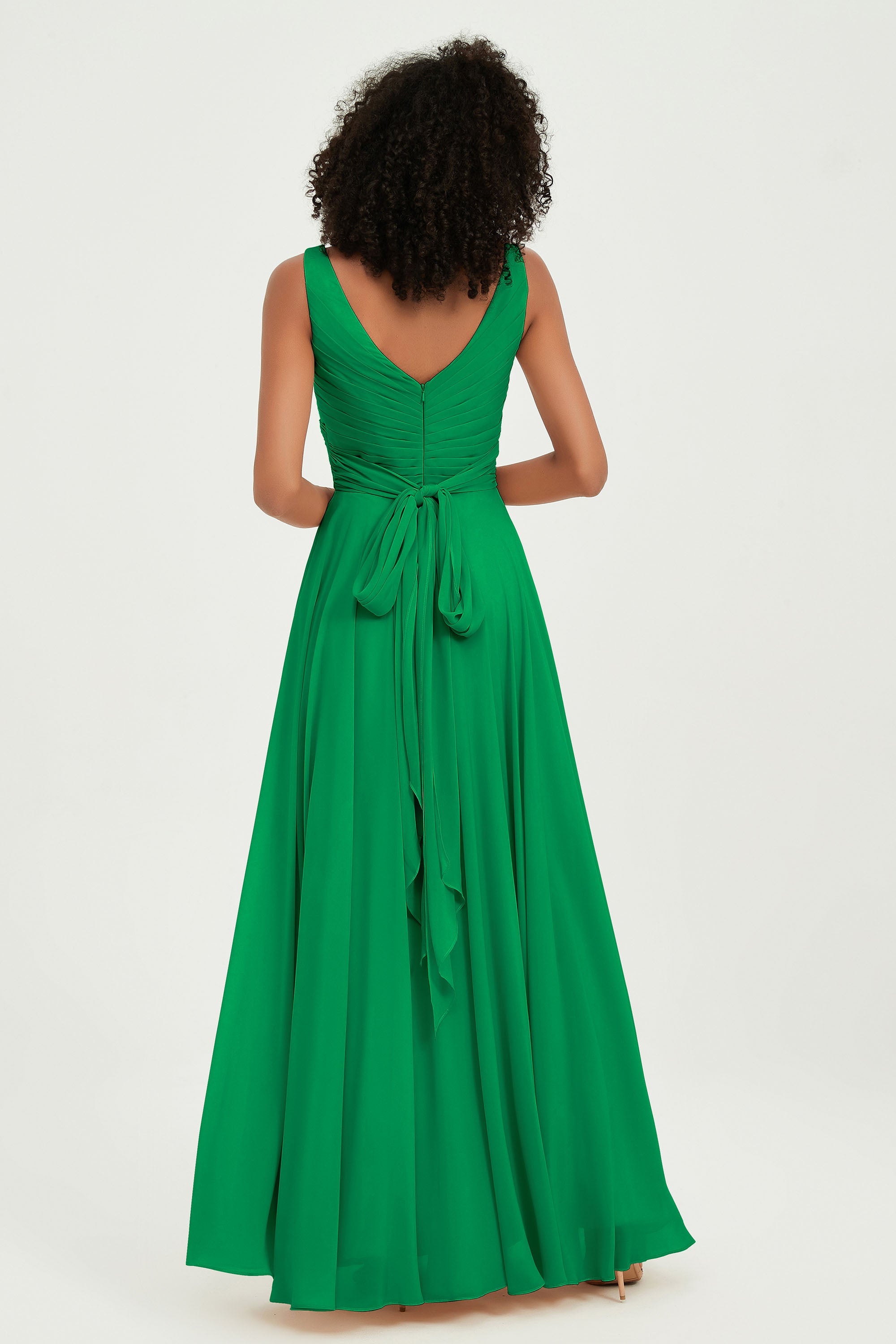 V Neck Chiffon Sleeveless Bridesmaid Dress Pleated Formal Evening Prom Dresses with Bow Sash